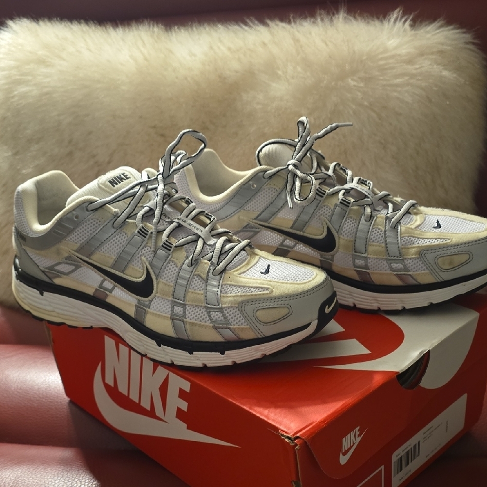 Nike P-6000 Black, Cream, Silver Sneakers, Sz 11.5 - Picture 8 of 9